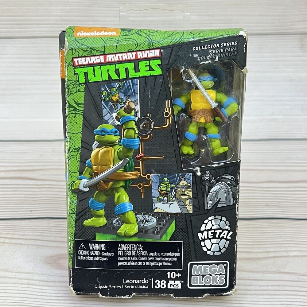 Mega Bloks Teenage Mutant Ninja Turtles Leonardo Classic Series Collector DMW25